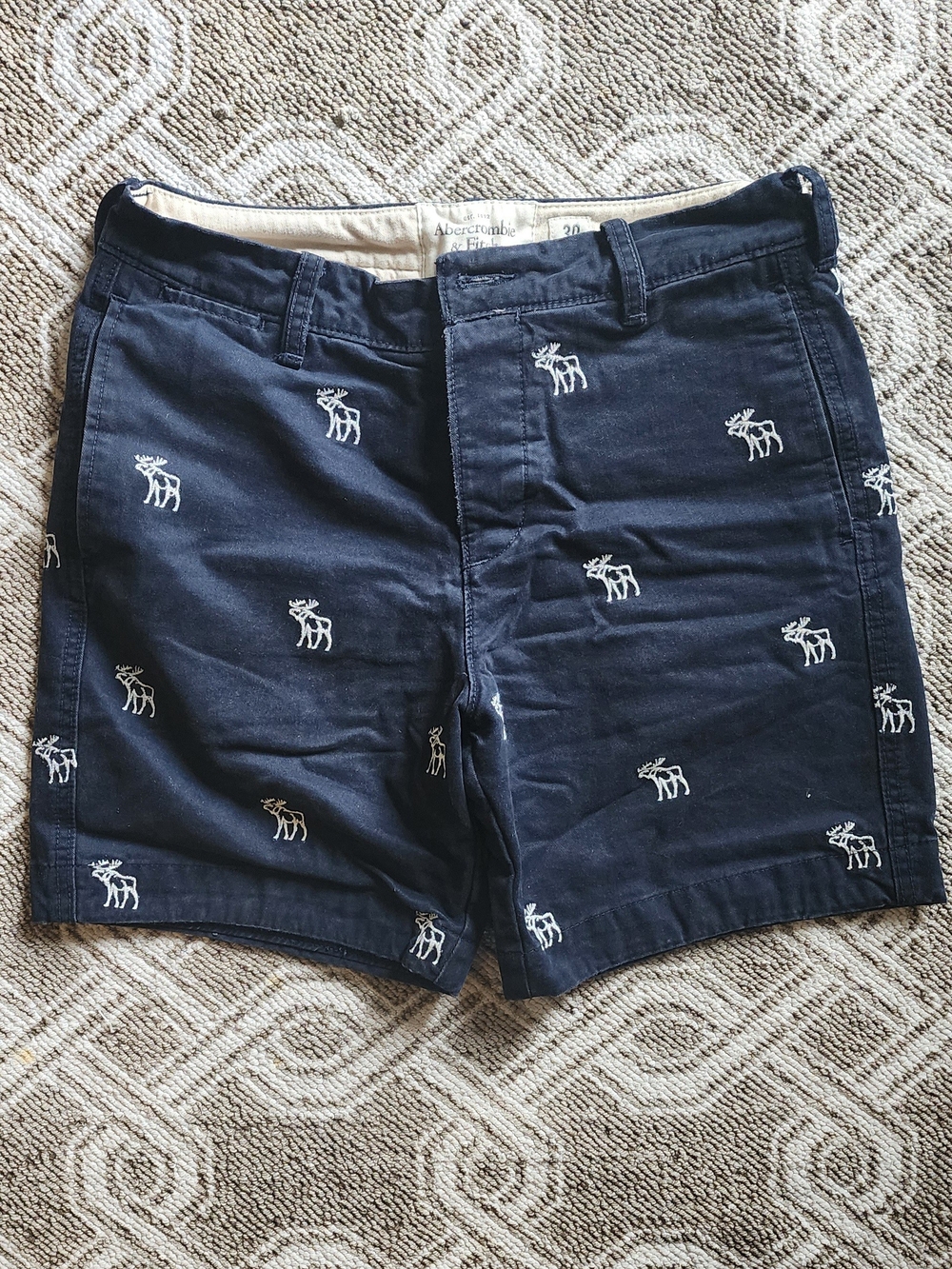 Abercrombie & Fitch Navy Embroidered Moose Flat Front Shorts